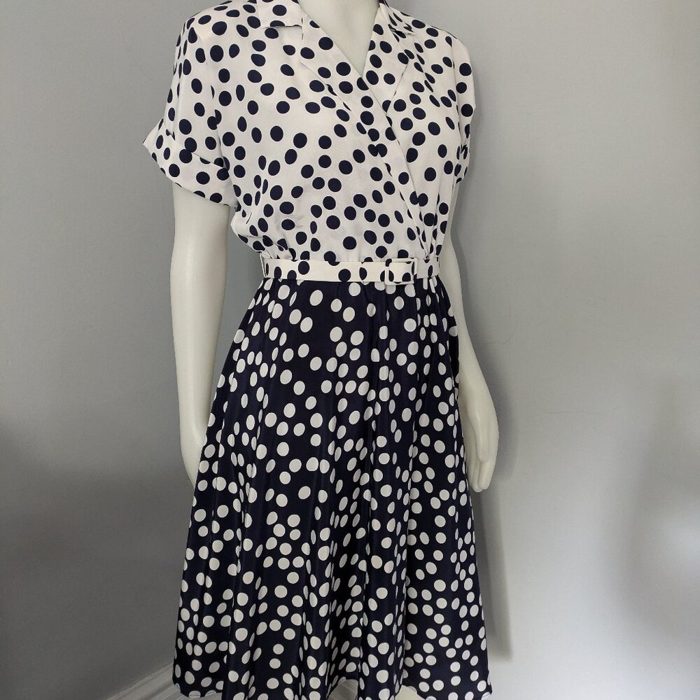 Dress Polka Dot. black and white, belted, Raoul Petite - Picture 5 of 9